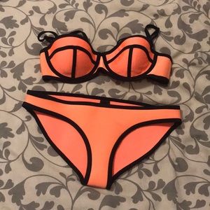 Triangl bikini